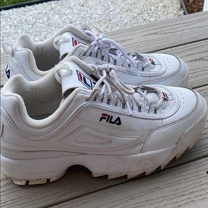 sneakers fila putih
